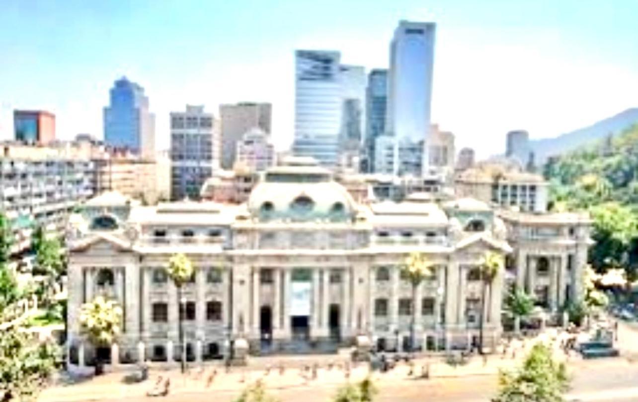 A8metro Santa Lucia, Casco Historico *